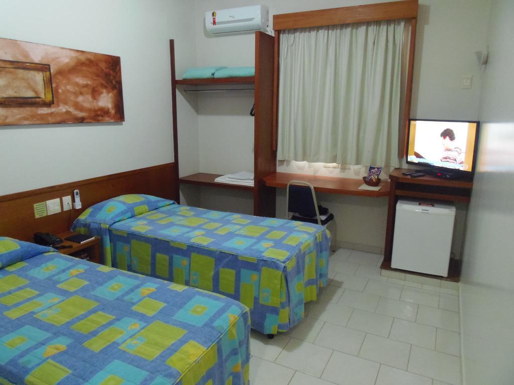 Sanare Hotel Уберландия Экстерьер фото