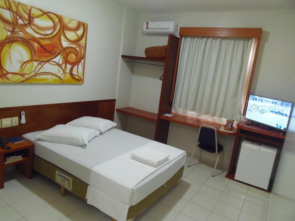 Sanare Hotel Уберландия Экстерьер фото