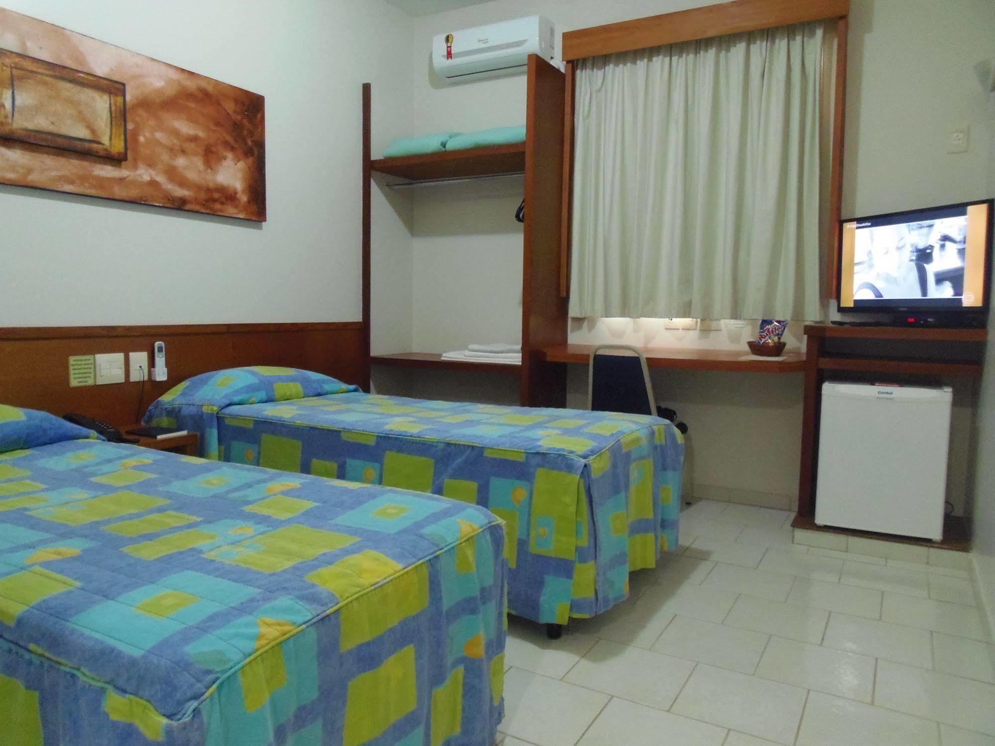 Sanare Hotel Уберландия Экстерьер фото